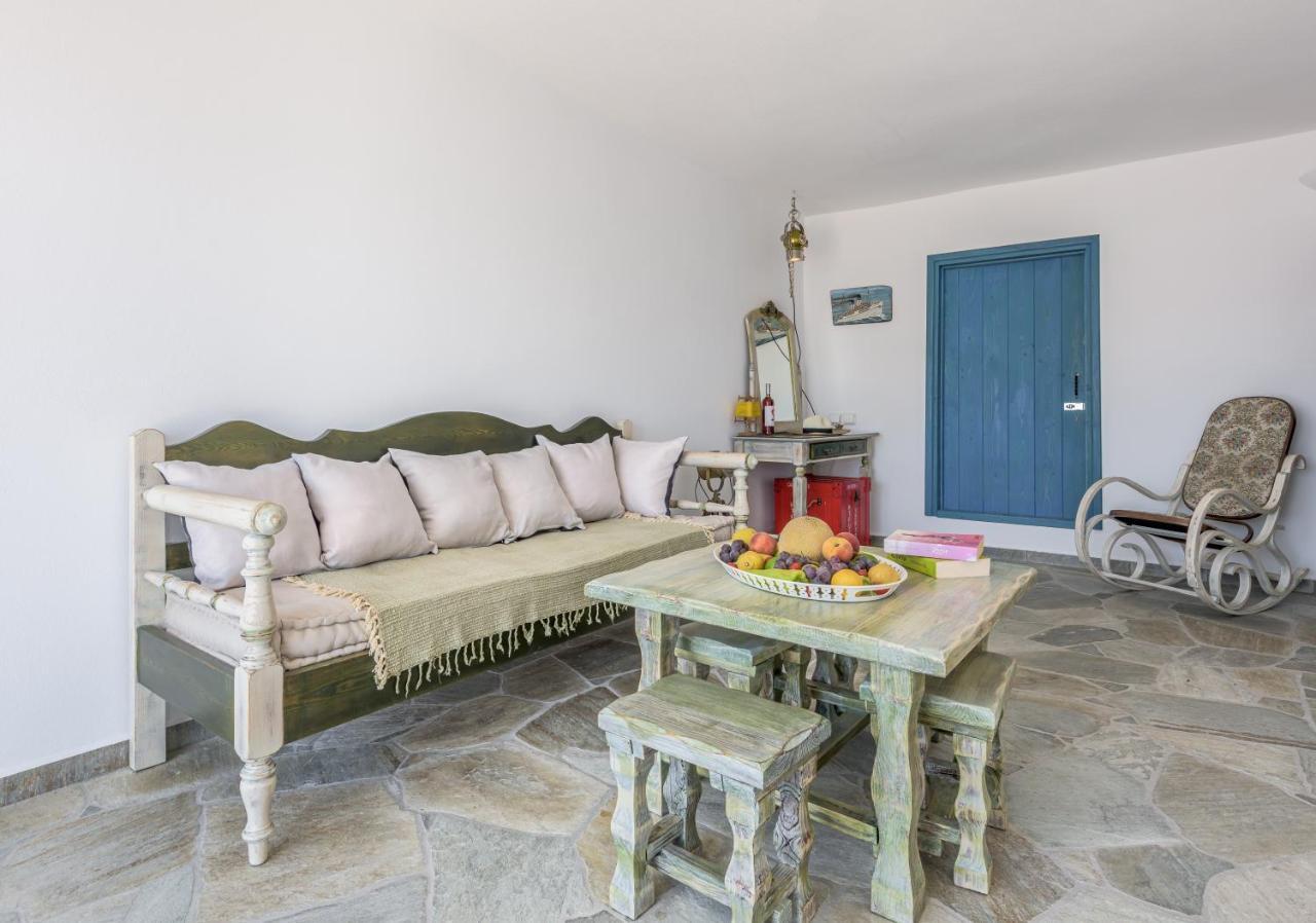 Koufiakas Boathouse Villa Pollonia Ngoại thất bức ảnh